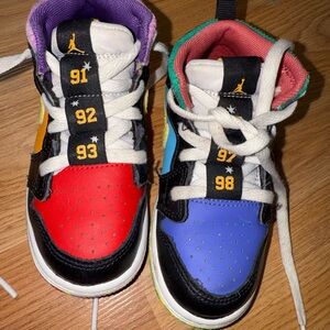 Nike Kids Sneakers in Red and Blue